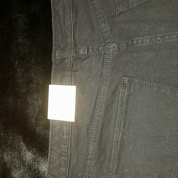 High Rise Shorts - Picture 3 of 3